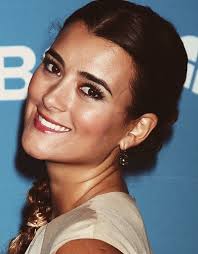 Cote de pablo jpg x Cote de pablo