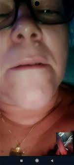 Videollamada hablando con mi comadre mostrandome su enorme culo cono jpg x Video llamada