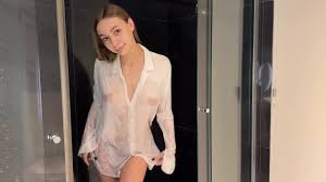 Eaftggaaaa zskodpac nbub jpg x Wet clothes