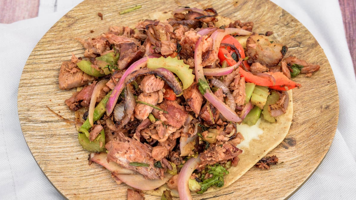 Mariscos & Birria El Prieto by null