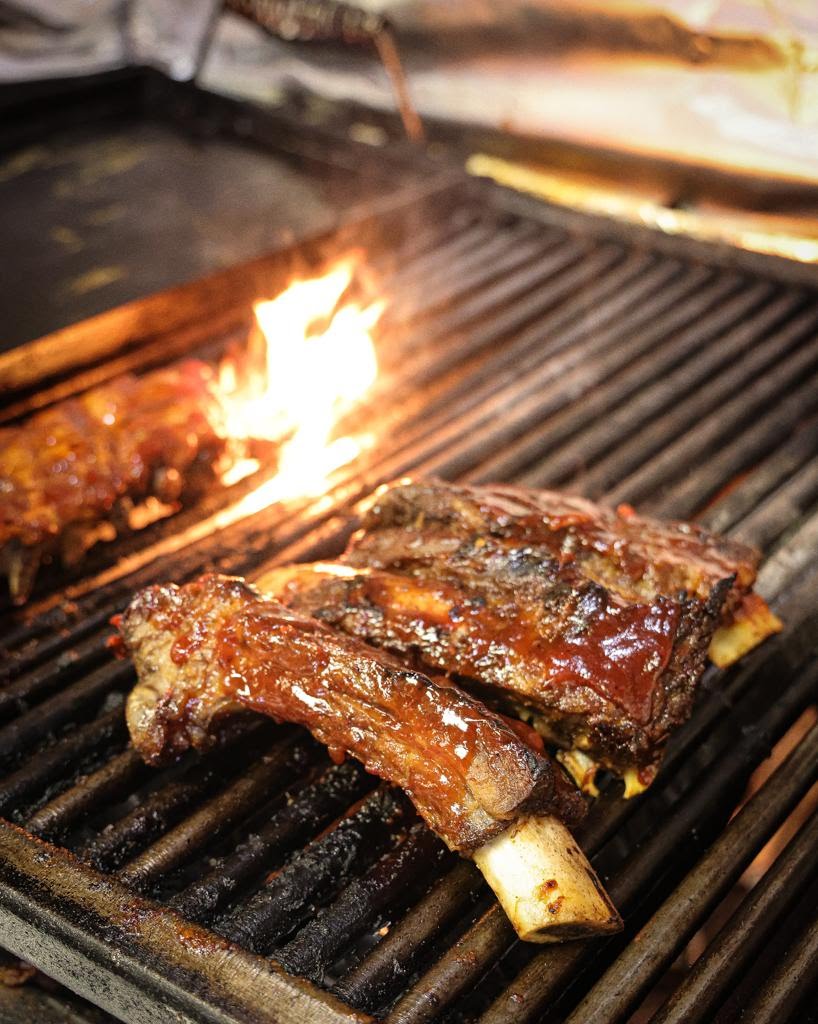 The Beach Bully BBQ by null