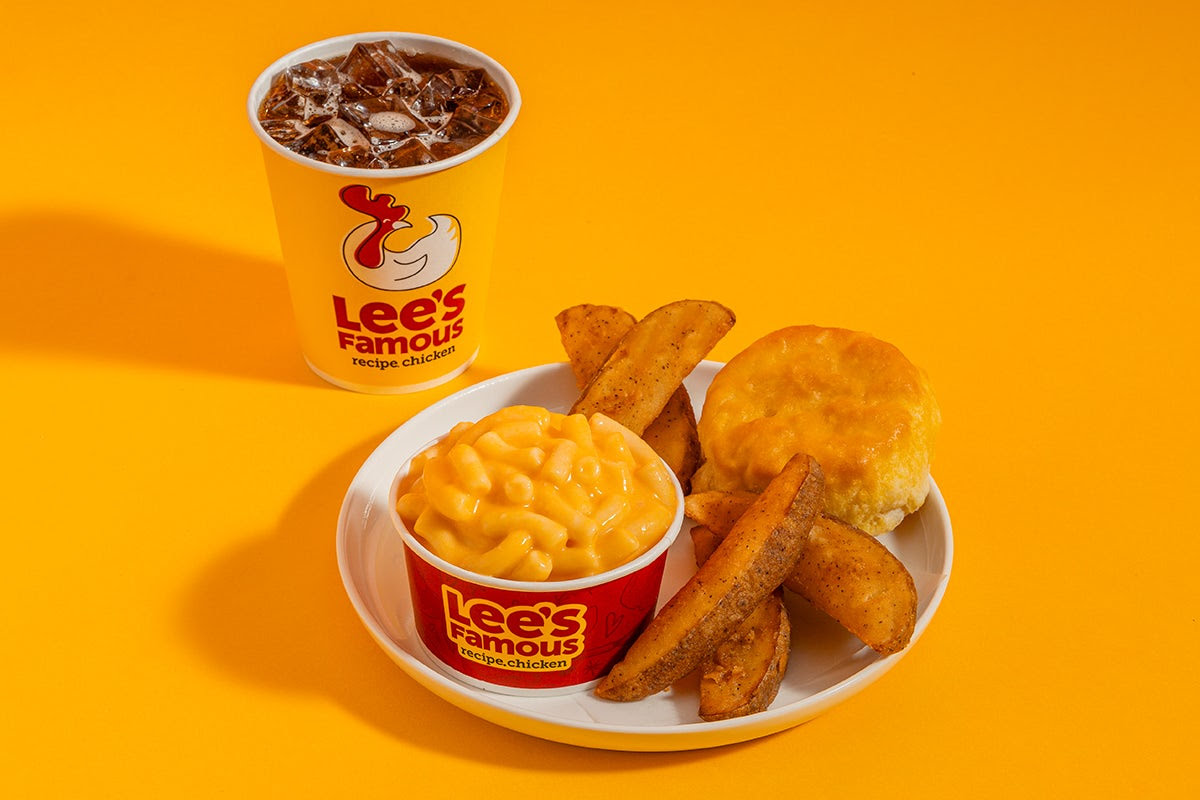 Lee's Famous Recipe Chicken by null