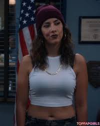 Cocaine bear keri russell jpg x Stephanie beatriz sexy