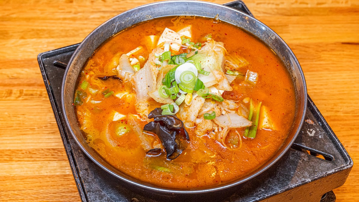 Shang Noodle & Chinese by null