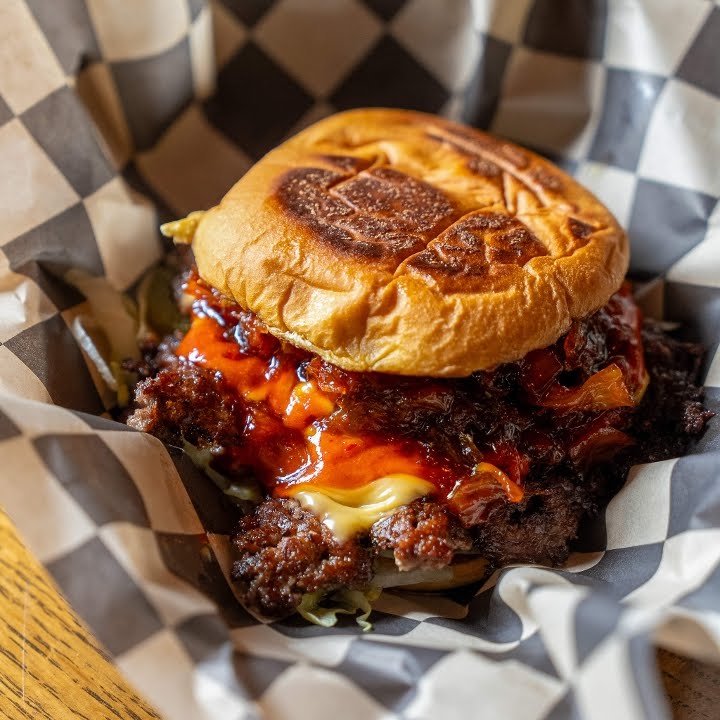 Ludlow Liquors by null