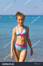 Little topless girl on beach|The Quay Callala Beach‎‏ د خپل... - The Quay Callala Beach