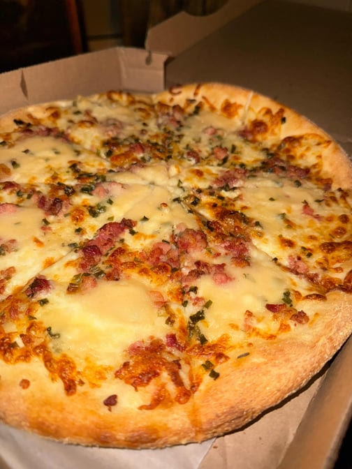 New Haven Pizza by null