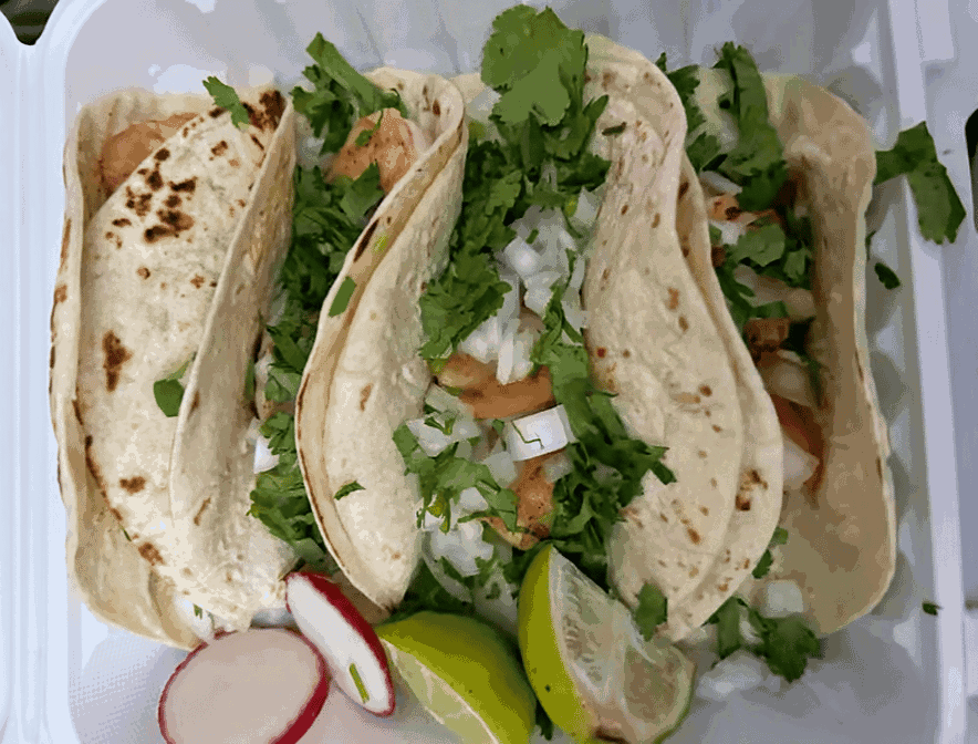 El Pueblo Taqueria by null