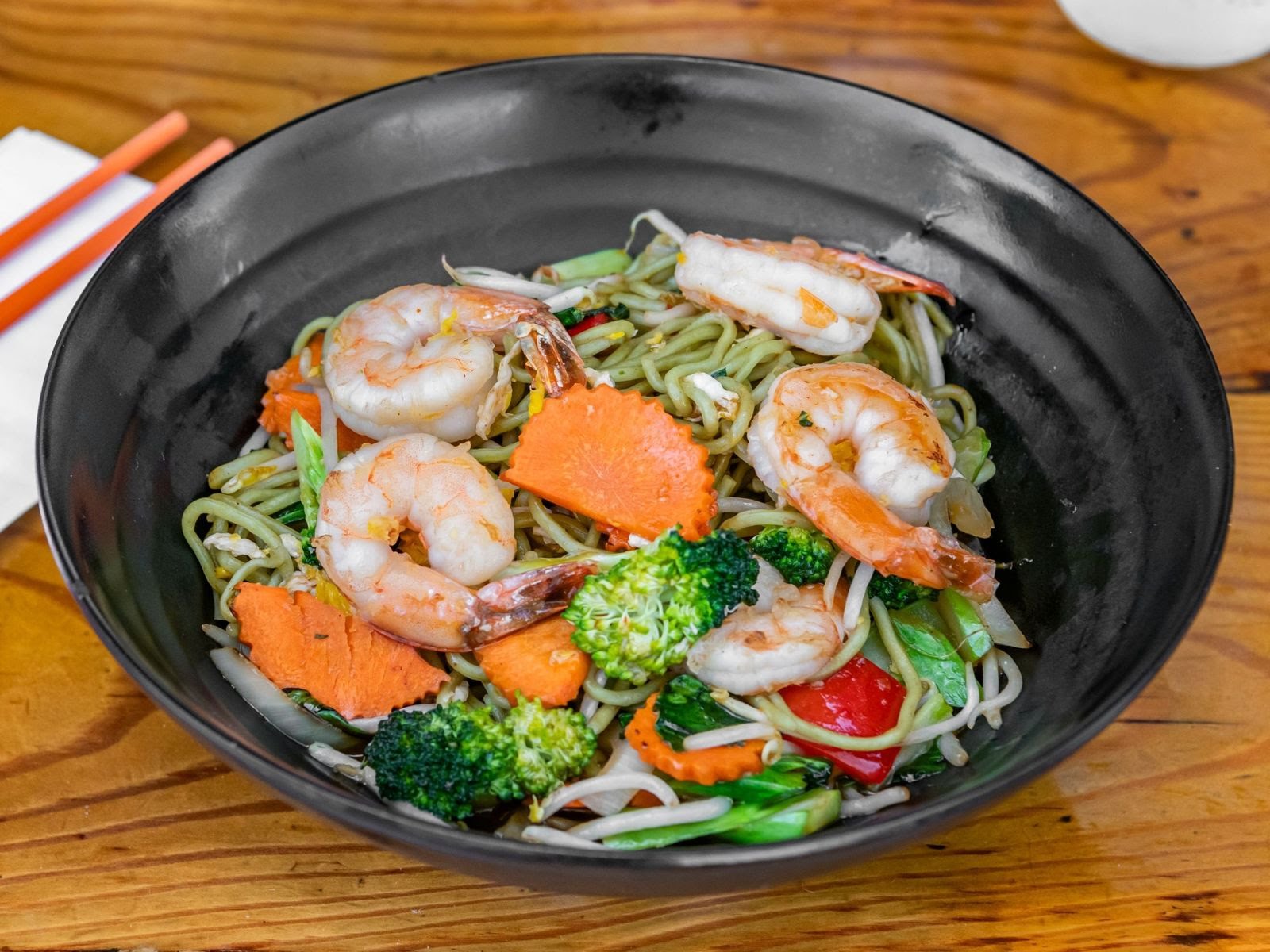Toss Noodle Bar by null