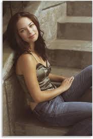 Nxivm sex cult threatened gif x Kreuk sex