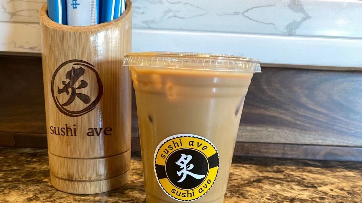 SUSHI AVE (Chinatown) by null