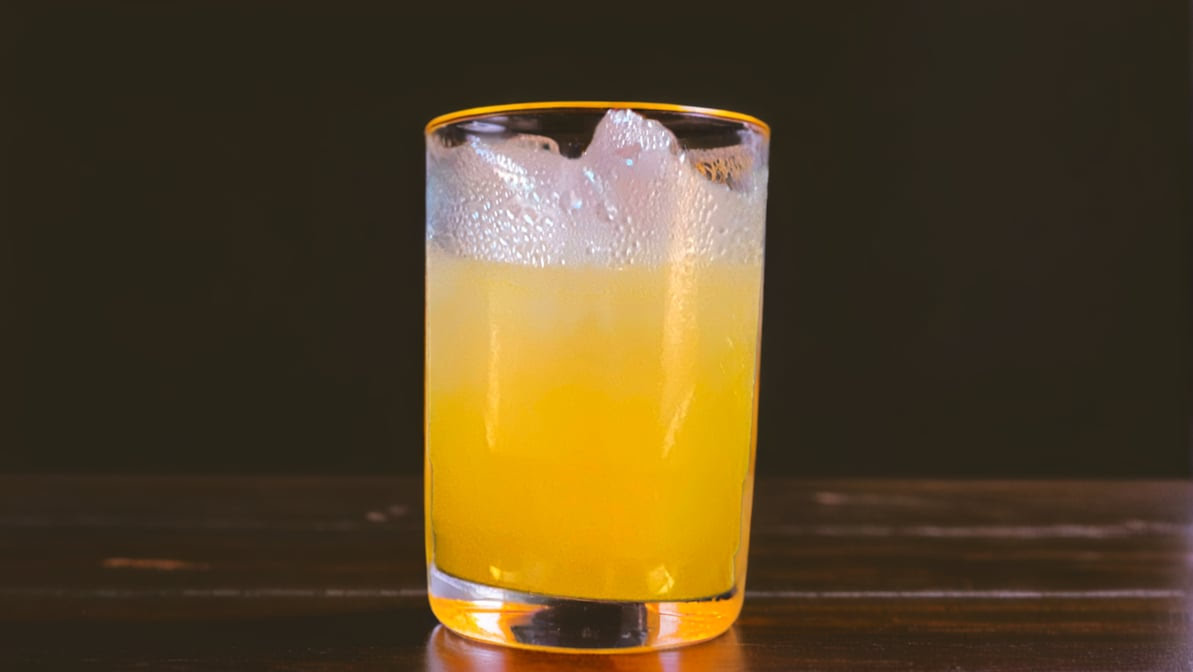 Saigon Alley Kitchen + Bar by null