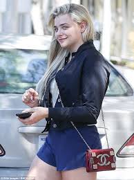 Chloe grace moretz defends her twitter jpg x Chloe moretz