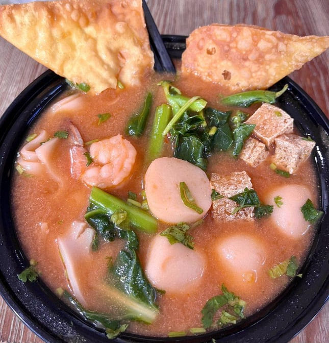 Lil Bowl, Thai and Japanese Cuisine by null