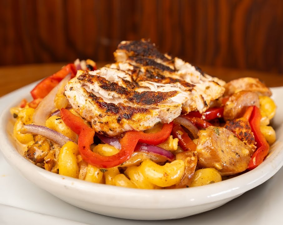 Lew's Grill & Bar by null