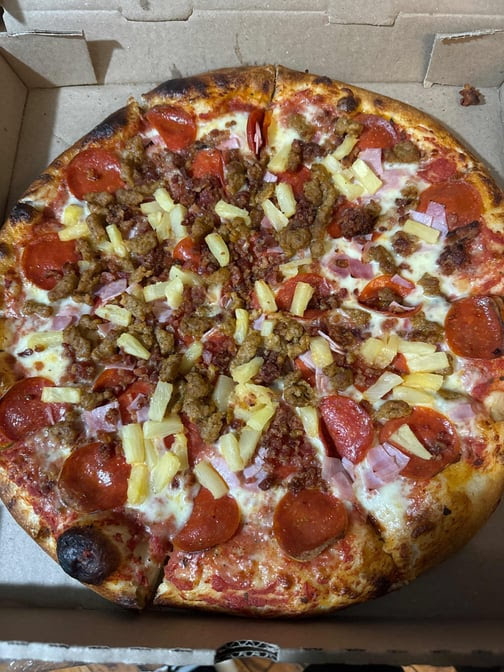 Chicago's Pizza by null