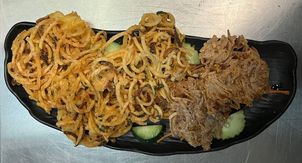 Laughing Buddha Vegetarian Bistro 福林素食 by null