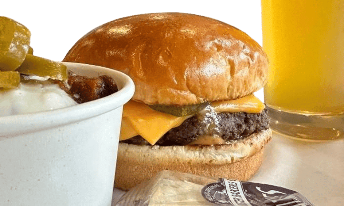 Une Année | Hubbard's Cave Brewery & Barbecue by null