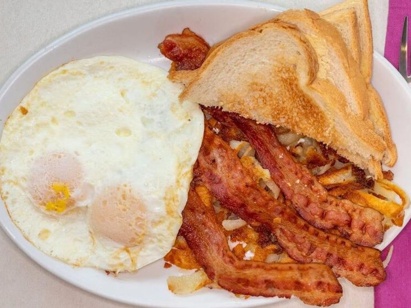 Mickey’s Diner By Willy by null