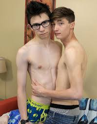 Sexy boy zack love double fucked hot young twinks adam strong chris summers gay porn pics jpg x Zack love