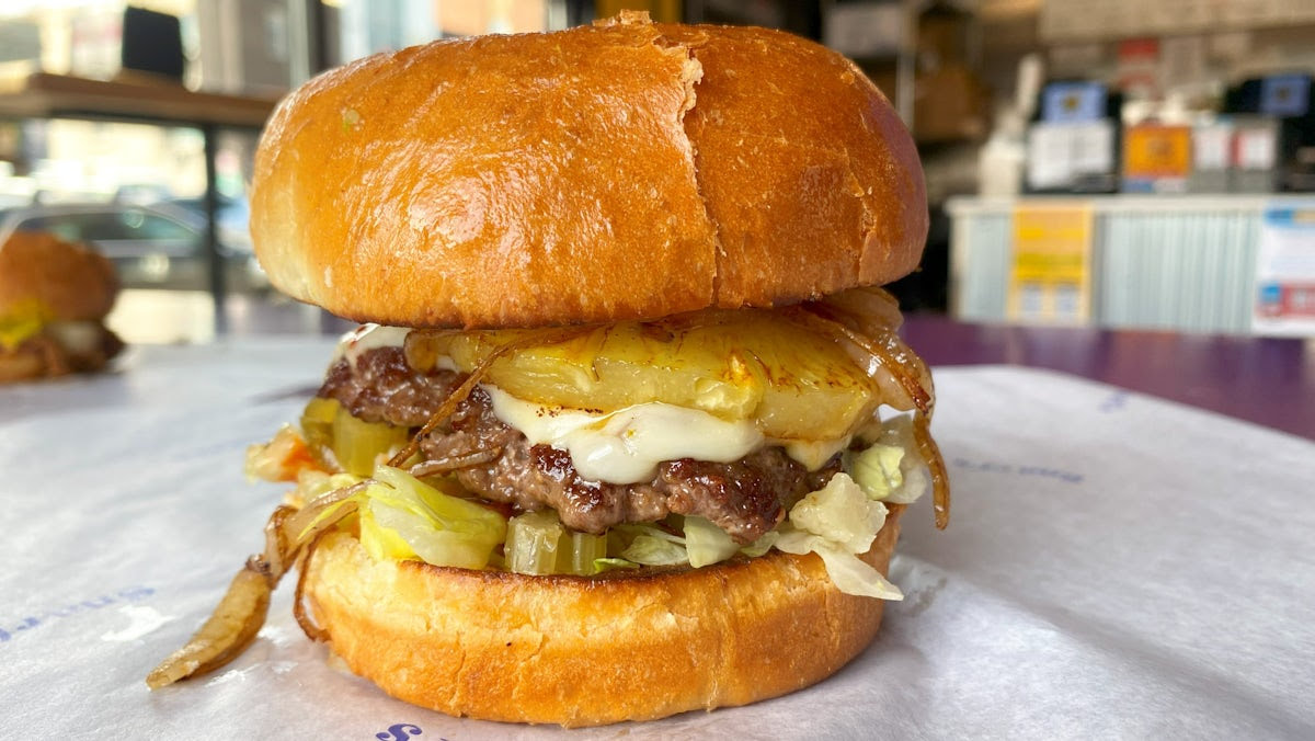 Snarfburger by null