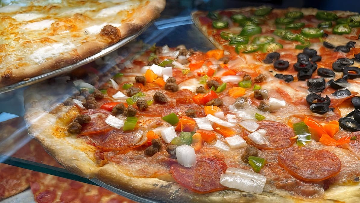 Krave Pizza by null