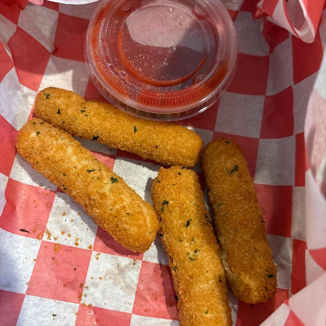 Ozzy's Apizza by null