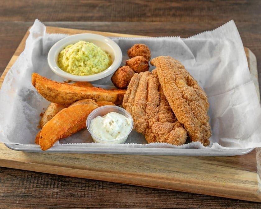 Leonard's Pit Barbecue by null