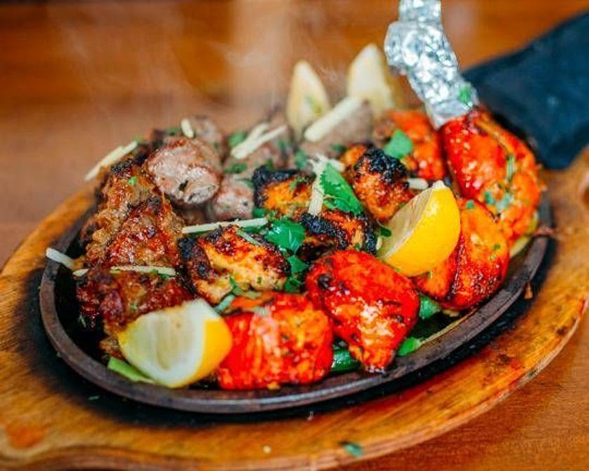 Naan N Curry Indian Restaurant by null