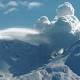 Swarm of earthquakes strikes Mount St. Helens 
