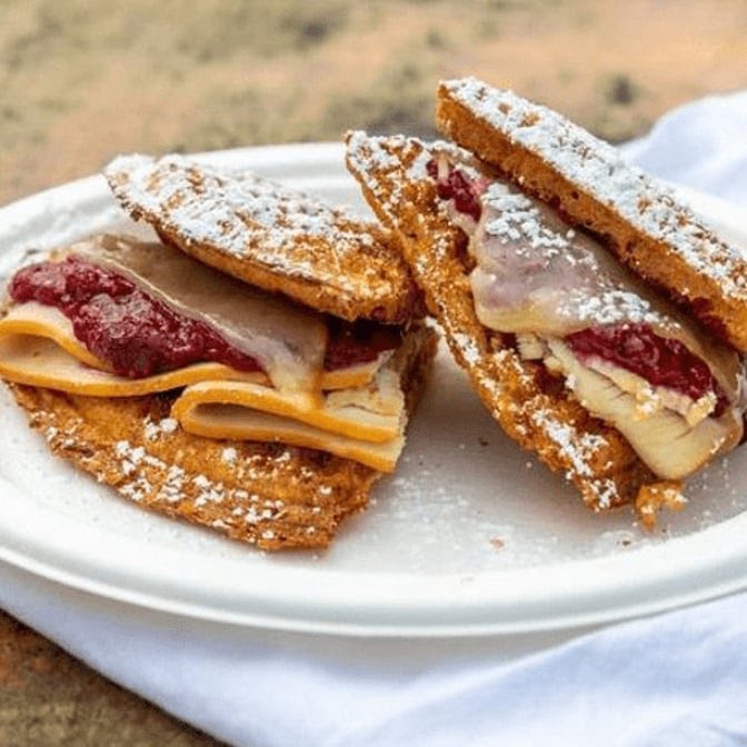 Smaaken Waffle Sandwiches by null