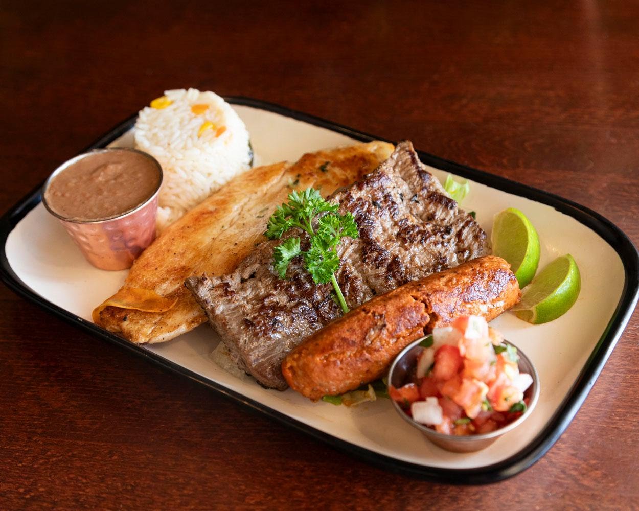 El Tamarindo by null