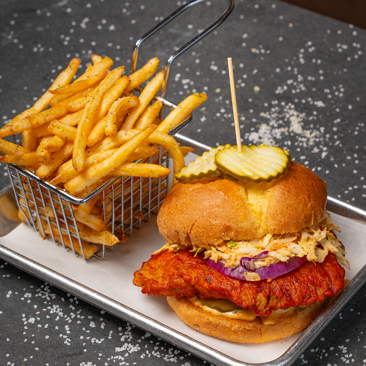 Browndog Barlor & Restaurant by null