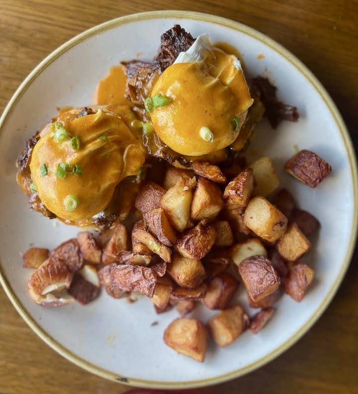 Lucy's American Tavern by null