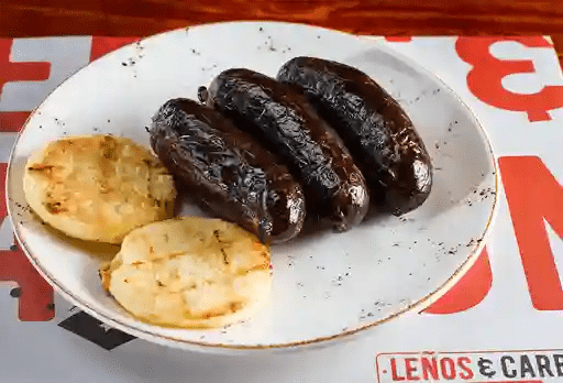 Leños & Carbón Gran Estación by null