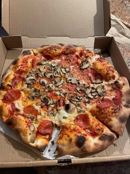 Paisanos Pizza & Pasta by null