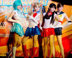 違法ロリータ |タイにロリータファッションを伝える日本人の美人姉妹｜グローバルニュースアジア -Global News Asia-