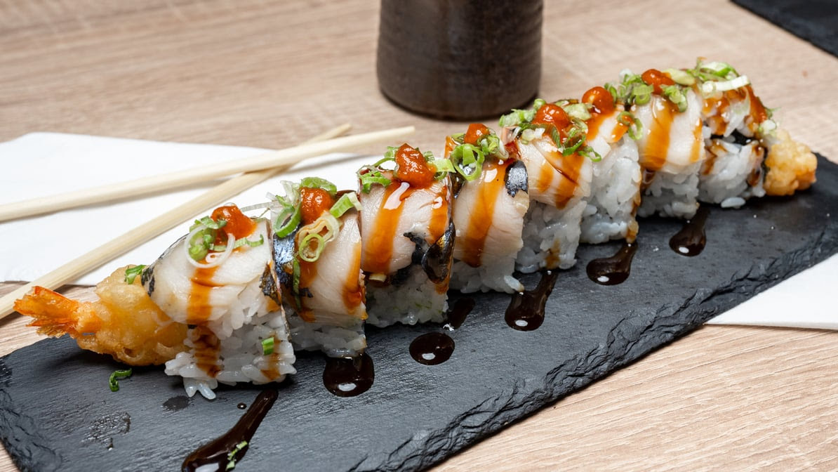 Kiroro Sushi by null