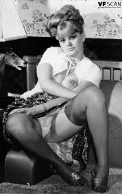 Vintage nylons jpg x Vintage nylons