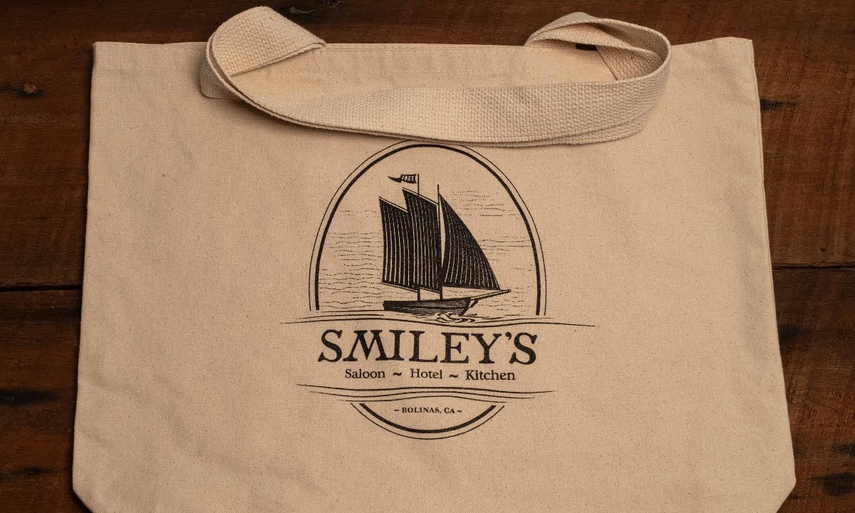 Smiley's Saloon, Hotel & Kitchen by null