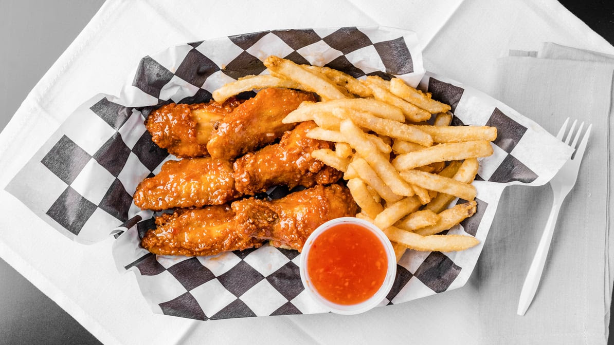 Platinum Hookah Lounge & Grill by null