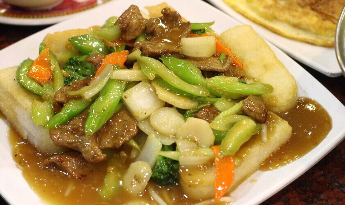 Thiên Long Restaurant by null