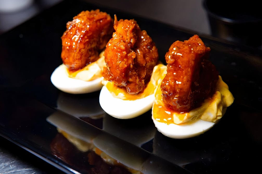 4Play Kitchen & Cocktails by null