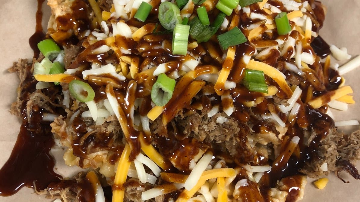 BTW - BURGERS TACOS WAFFLES by null