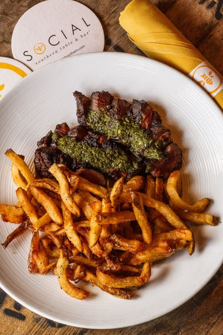 Social Southern Table & Bar by null