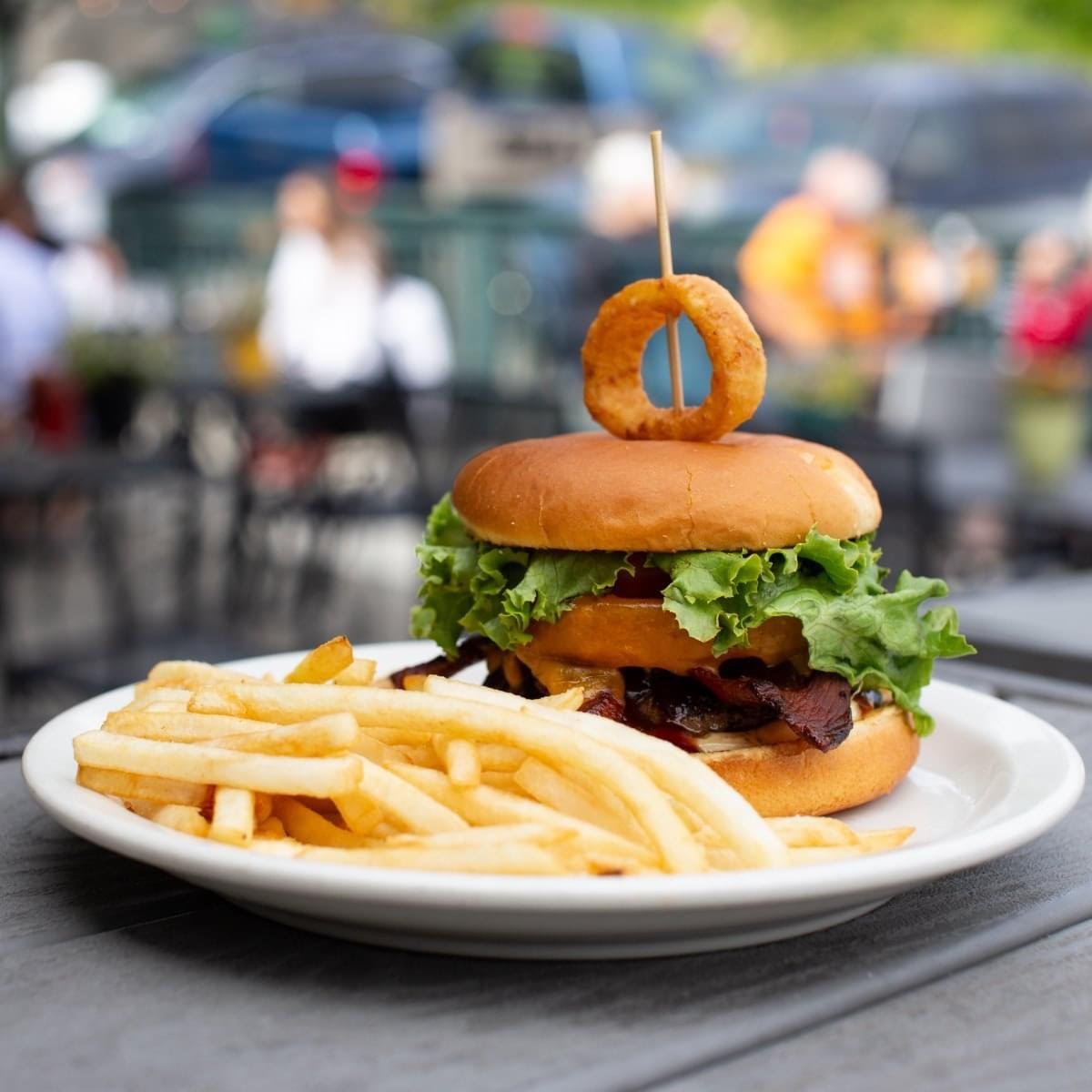 Sully's Bistro & Bar by null