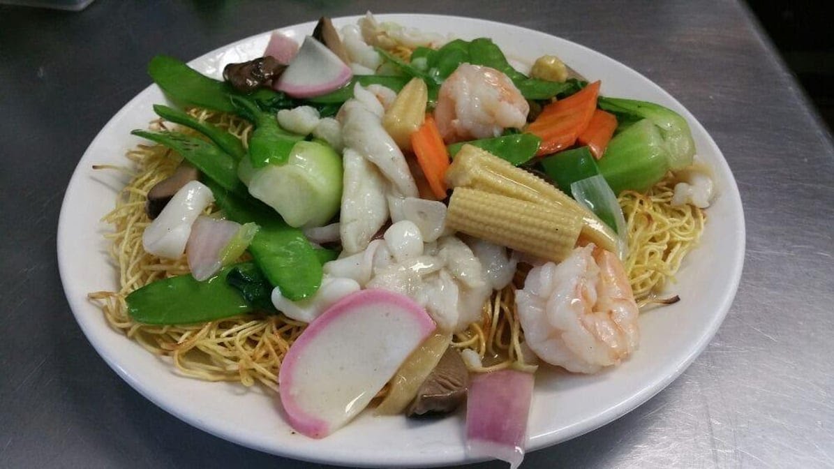Dim Sum & Noodle by null