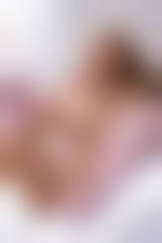 woman small porn|Short woman bearhugged by giant woman - ThisVid.com