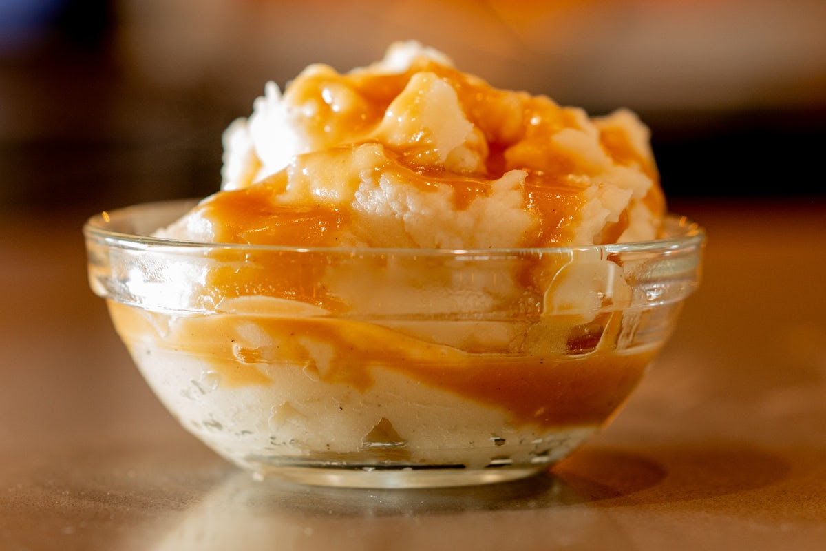 Ezell's Famous Chicken by null