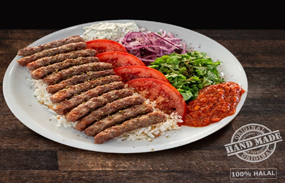 Izmir Köftecisi (Konak-Grill) by null